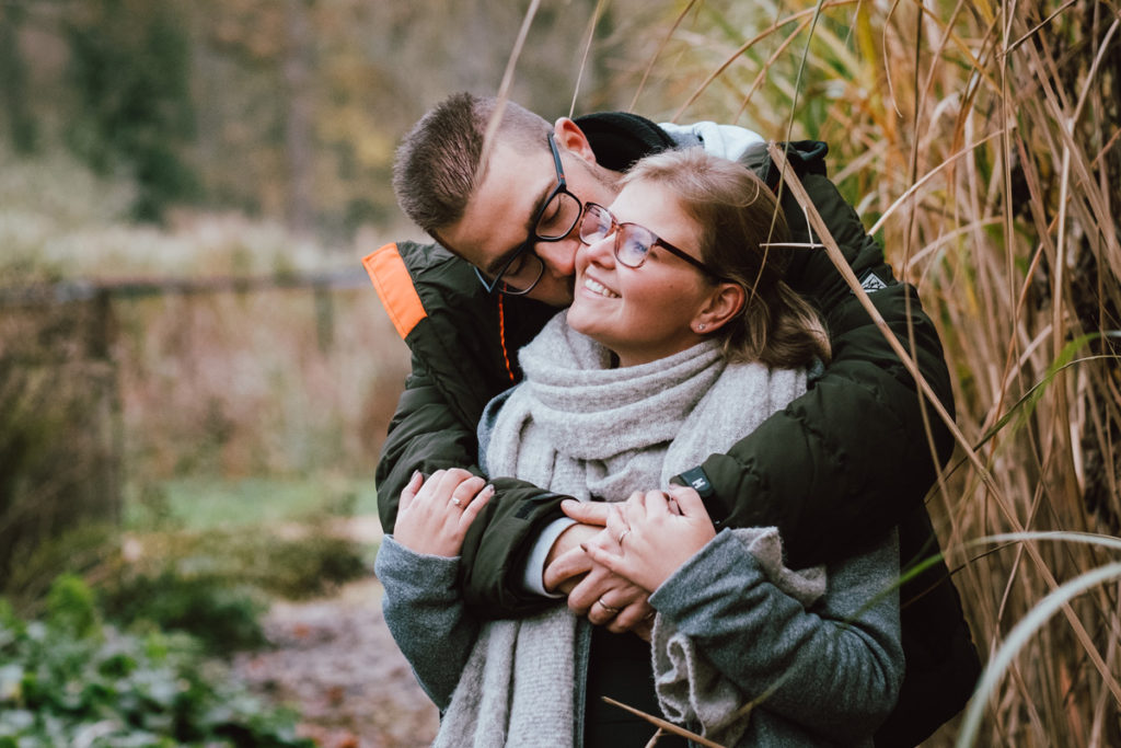 Séance couple aux couleurs de l'automne au château d'Hélécine