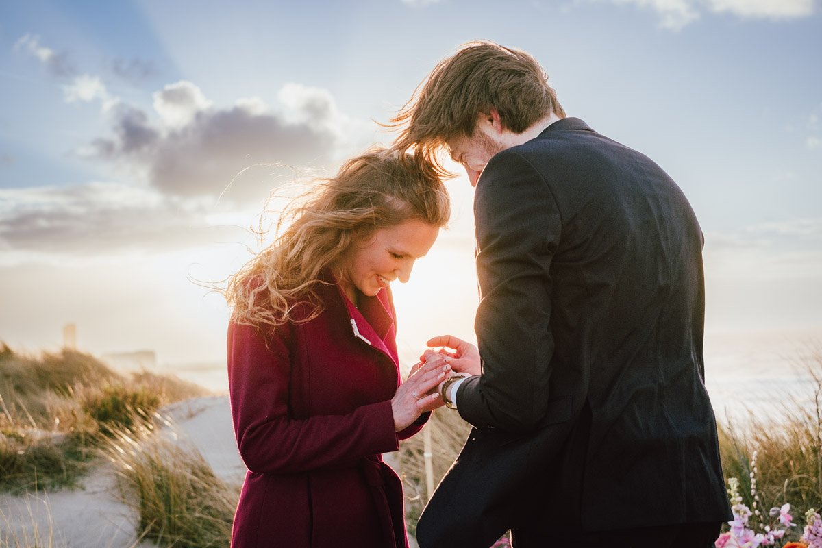 Une sublime demande en mariage en bord de mer à Ostende